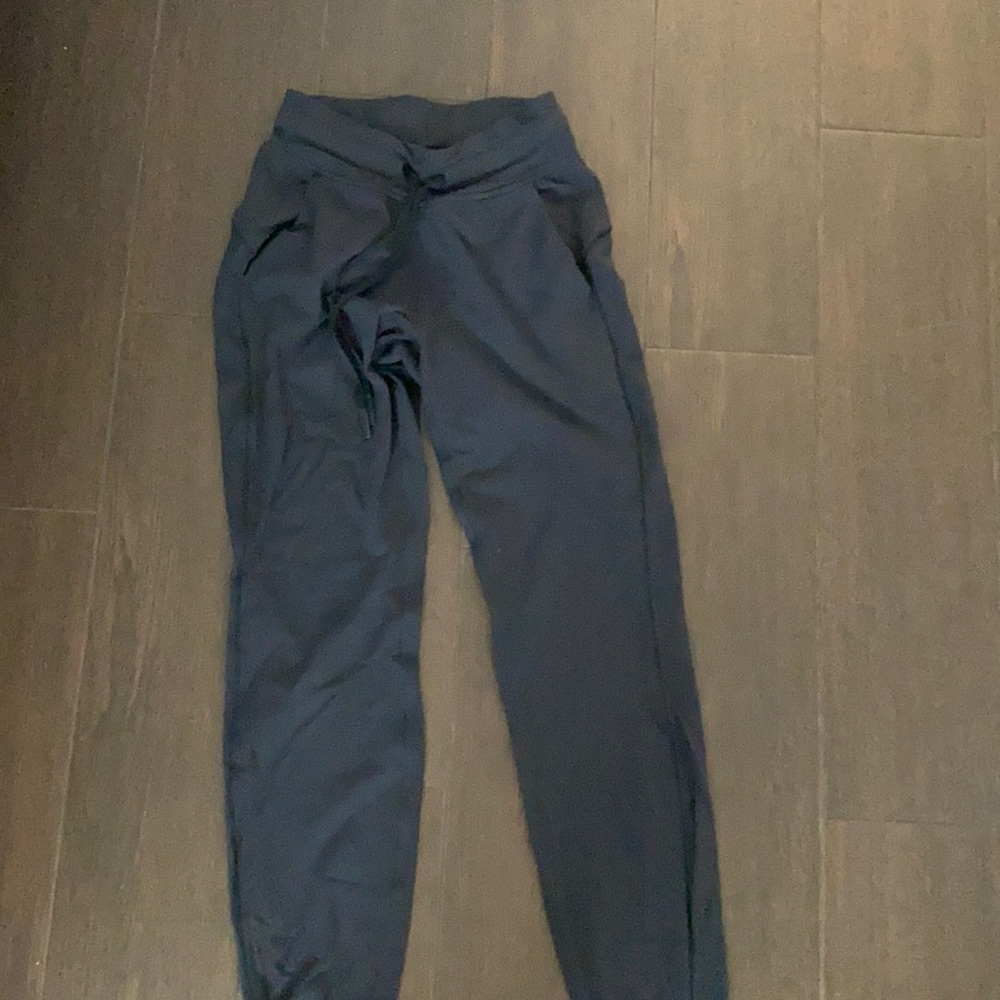 Lululemon pants